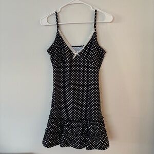 many many clothes black and white polka dot bow & lace trim ruffle bottom dress🖤